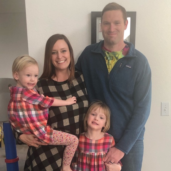 Meet Your Posher!! - Picture 4 of 7